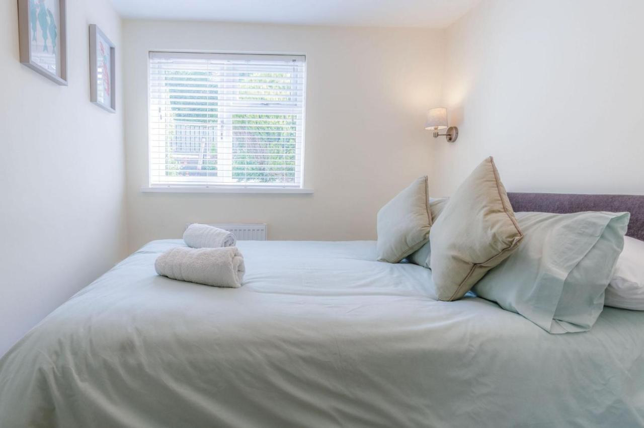 Myrtle - 1 Bedroom Apartment - Сондерсфут Экстерьер фото