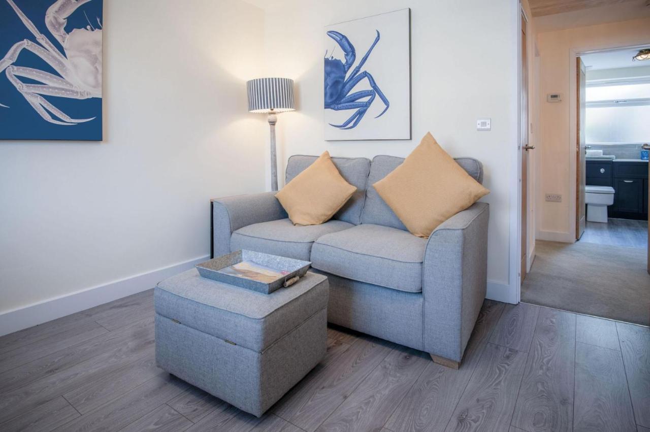 Myrtle - 1 Bedroom Apartment - Сондерсфут Экстерьер фото