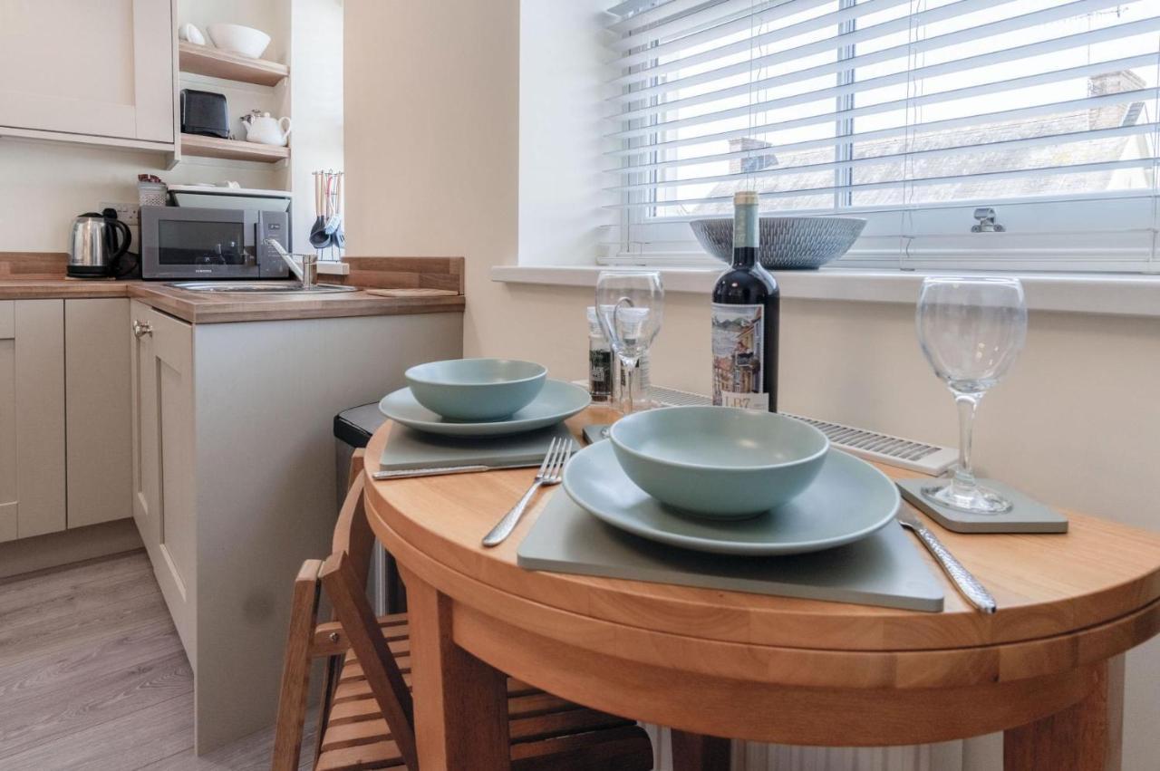 Myrtle - 1 Bedroom Apartment - Сондерсфут Экстерьер фото